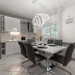 Lana Vidikovac Apartmán Zadar