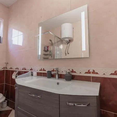 Lana Vidikovac Apartment *